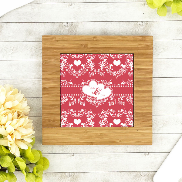 Heart Damask Bamboo Trivet with 6" Tile - LIFESTYLE
