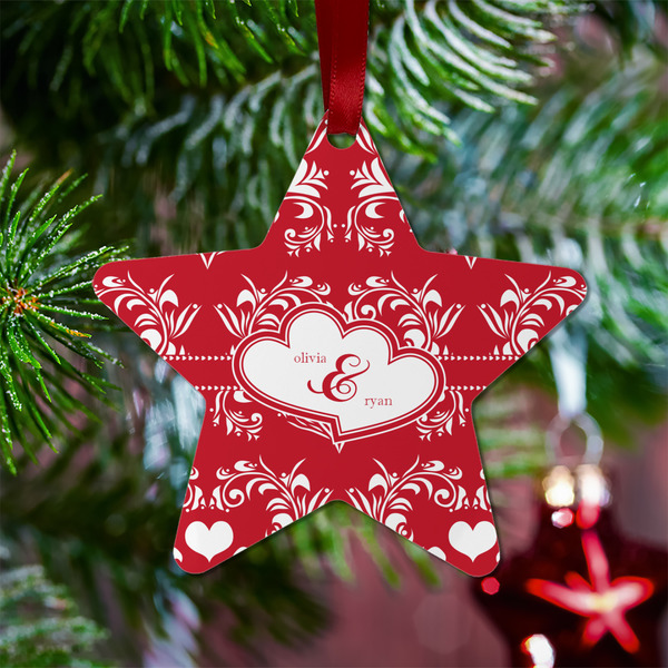 Heart Damask Metal Star Ornament - Lifestyle