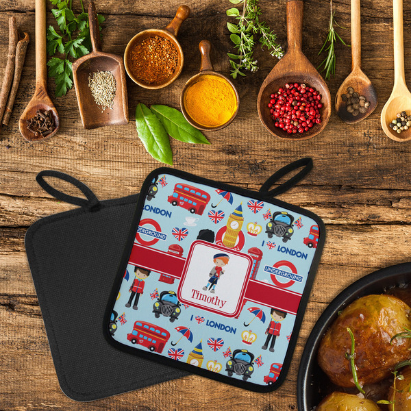 London Neoprene Pot Holder - Set of 2  LIFESTYLE (Flatlay)