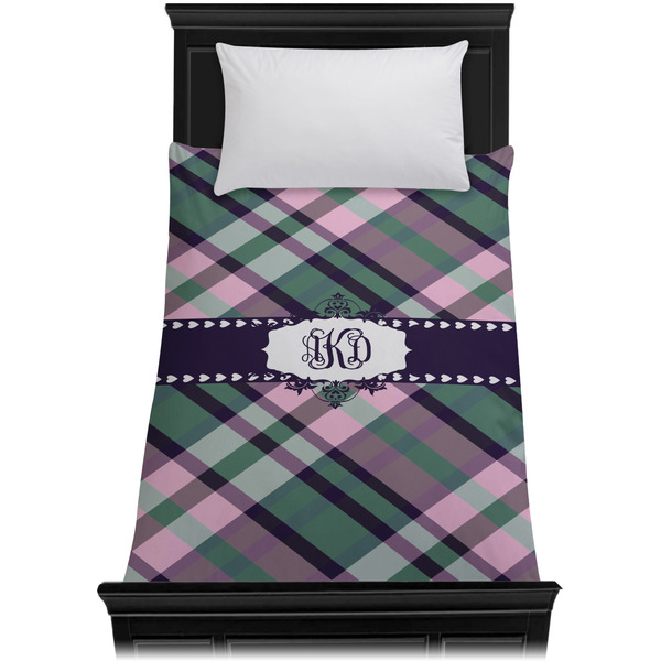 Plaid with Pop Duvet Cover - Twin - On Bed - No Prop