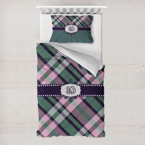 Custom Plaid with Pop Toddler Bedding w/ Monogram
