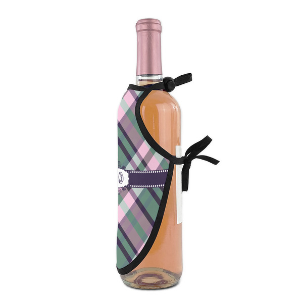 Plaid with Pop Wine Bottle Apron - DETAIL WITH CLIP ON NECK