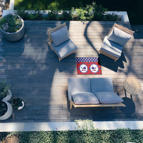 Whale 2'x3' Patio Rug - In Context