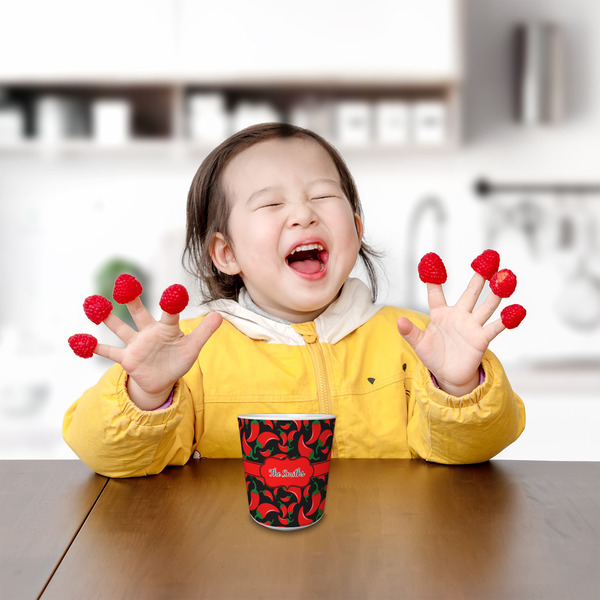 Chili Peppers Kids Cup - LIFESTYLE 1 (girl)