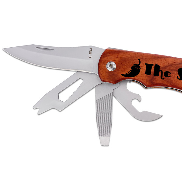 Chili Peppers Multi-tool - DETAIL (knife end)