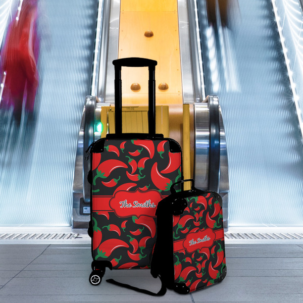 Chili Peppers Suitcase Set 4 - IN CONTEXT