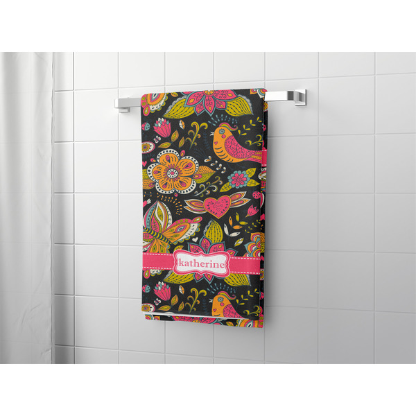 Birds & Butterflies Bath Towel - LIFESTYLE
