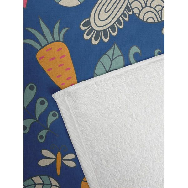 Owl & Hedgehog Golf Towel - Detail