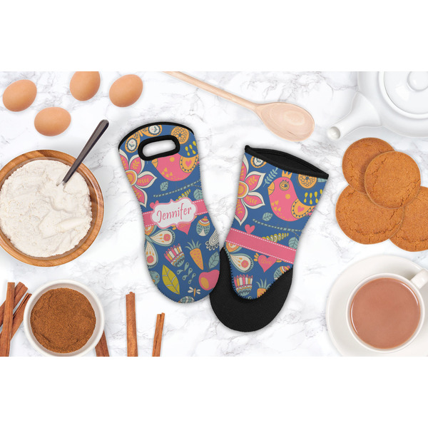 Owl & Hedgehog Neoprene Oven Mitt - Lifestyle Image