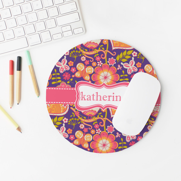 Birds & Hearts Round Mousepad - LIFESTYLE 2