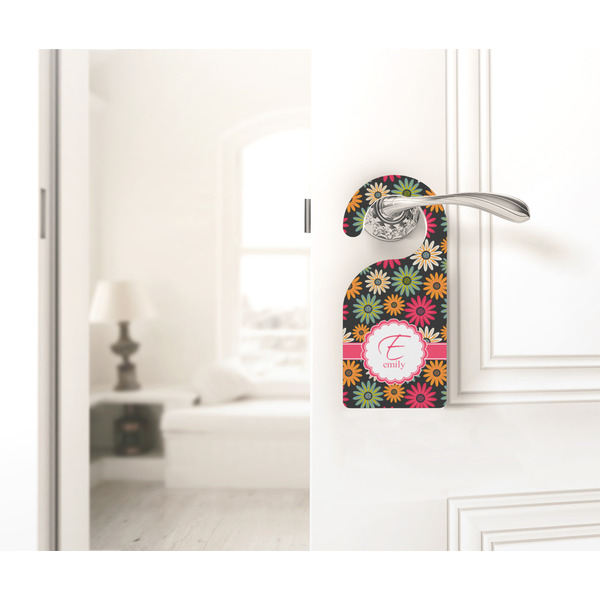 Daisies Door Hanger - LIFESTYLE