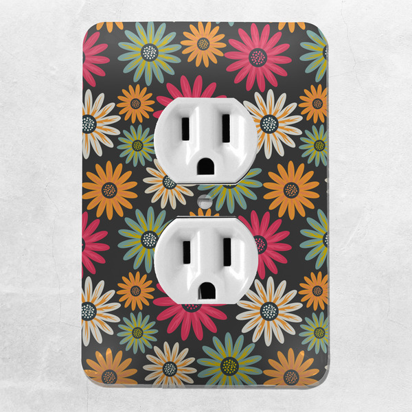 Daisies Electric Outlet Plate - LIFESTYLE