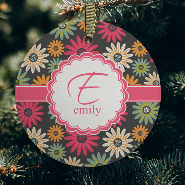 Daisies Frosted Glass Ornament - Round (Lifestyle)