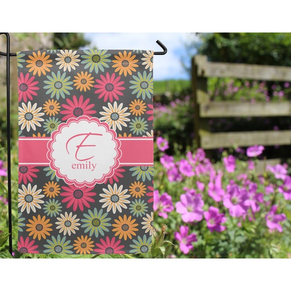 Daisies Garden Flag - Outside In Flowers