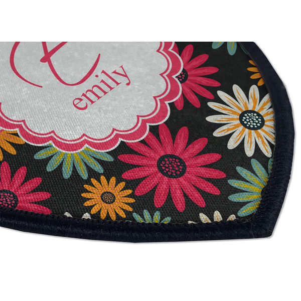 Daisies Iron on Shield 3 Detail