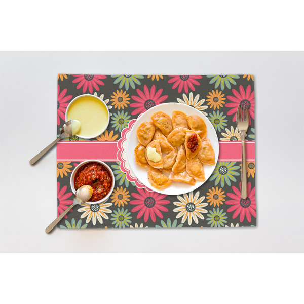 Daisies Linen Placemat - Lifestyle (single)