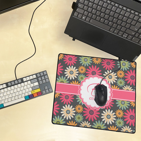 Daisies Medium Gaming Mats - LIFESTYLE