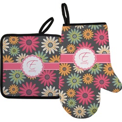 Daisies Oven Mitt & Pot Holder Set w/ Name and Initial