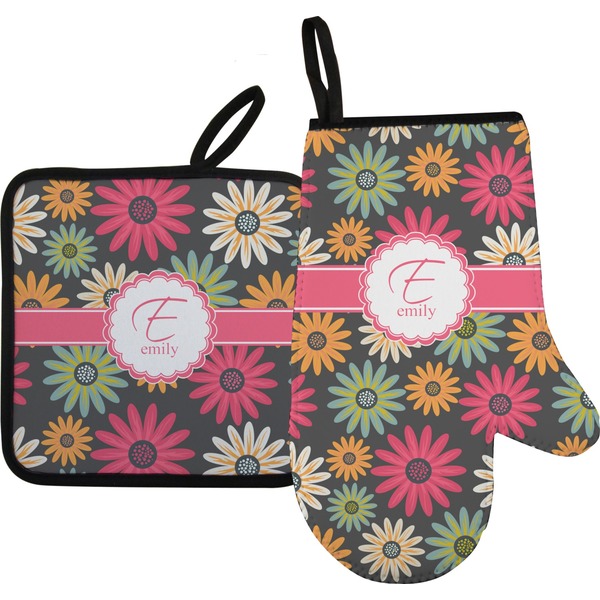 Custom Daisies Oven Mitt & Pot Holder Set w/ Name and Initial