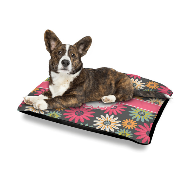 Daisies Outdoor Dog Beds - Medium - IN CONTEXT