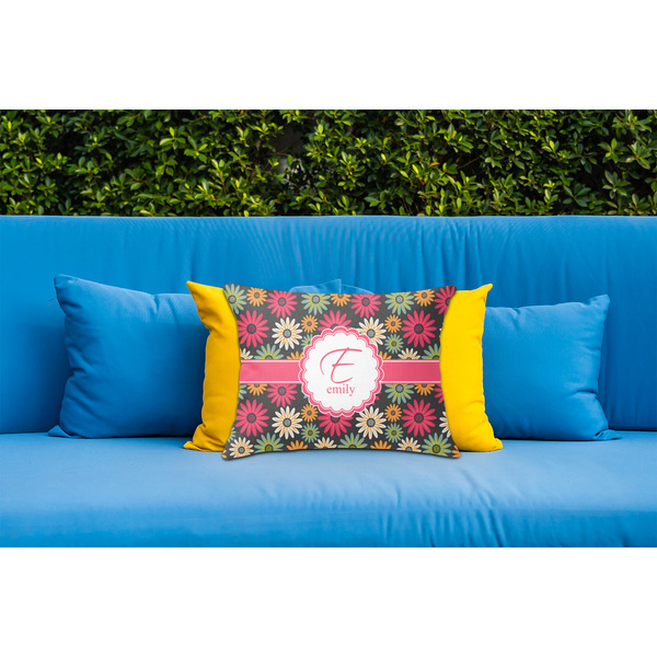 Daisies Outdoor Throw Pillow  - LIFESTYLE (Rectangular - 20x14)