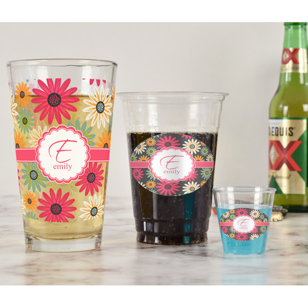 Daisies Pint Glass - Full Fill w Transparency - In Context