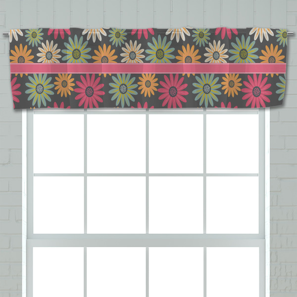 Daisies Valance - Closeup on window