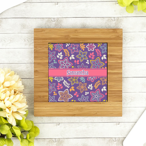 Simple Floral Bamboo Trivet with 6" Tile - LIFESTYLE