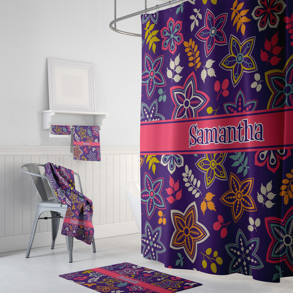 Simple Floral Bath Towel Sets - 3-piece - In Context