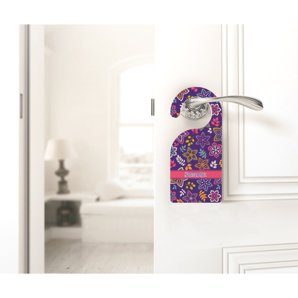 Simple Floral Door Hanger - LIFESTYLE