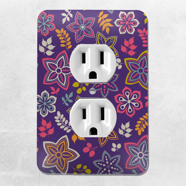 Simple Floral Electric Outlet Plate - LIFESTYLE