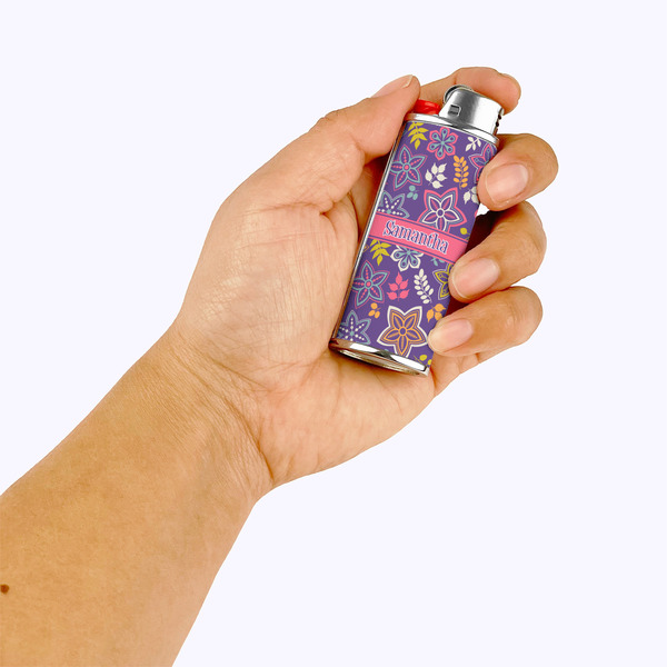 Simple Floral Lighter Case - LIFESTYLE