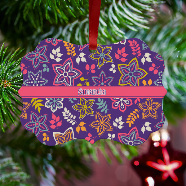 Simple Floral Metal Benilux Ornament - Lifestyle