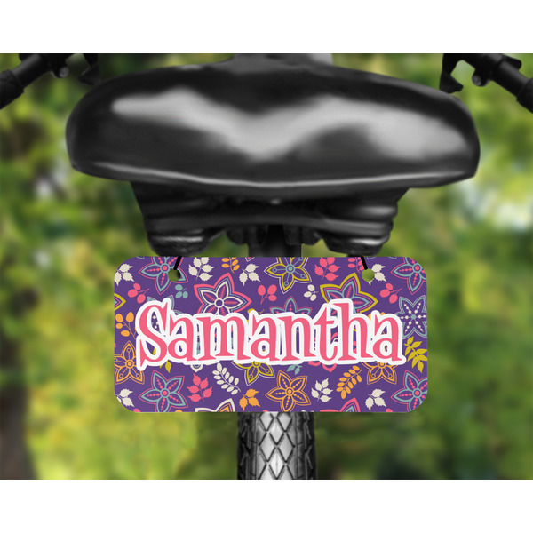 Simple Floral Mini License Plate on Bicycle - LIFESTYLE Two holes