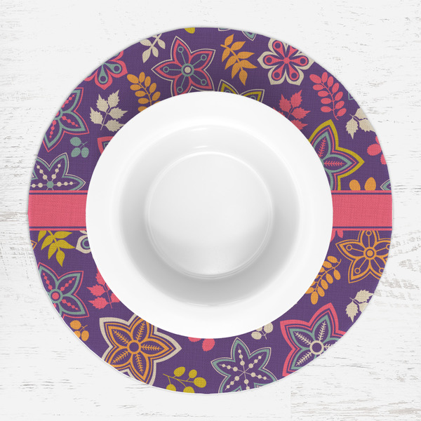 Simple Floral Round Linen Placemats - LIFESTYLE (single)