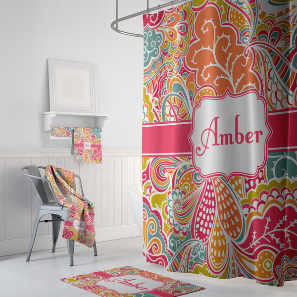 Abstract Foliage Bath Towel Sets - 3-piece - In Context