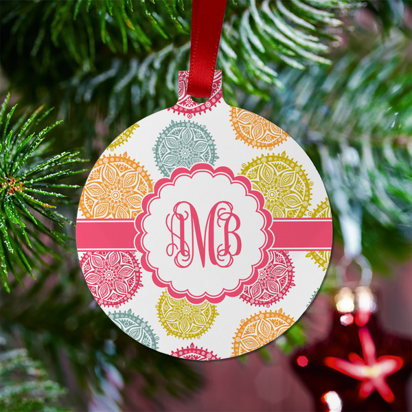 Doily Pattern Metal Ball Ornament - Lifestyle