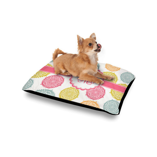 Doily Pattern Outdoor Dog Beds - Small - IN CONTEXT