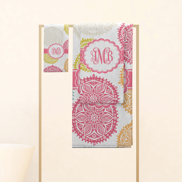 Doily Pattern Personalized Towel Set