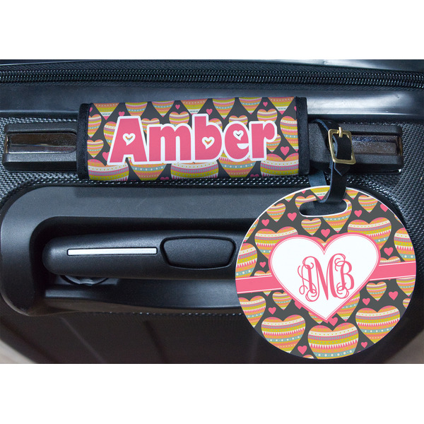 Hearts Round Luggage Tag & Handle Wrap - In Context