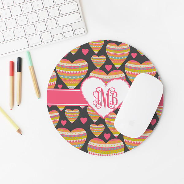 Hearts Round Mousepad - LIFESTYLE 2