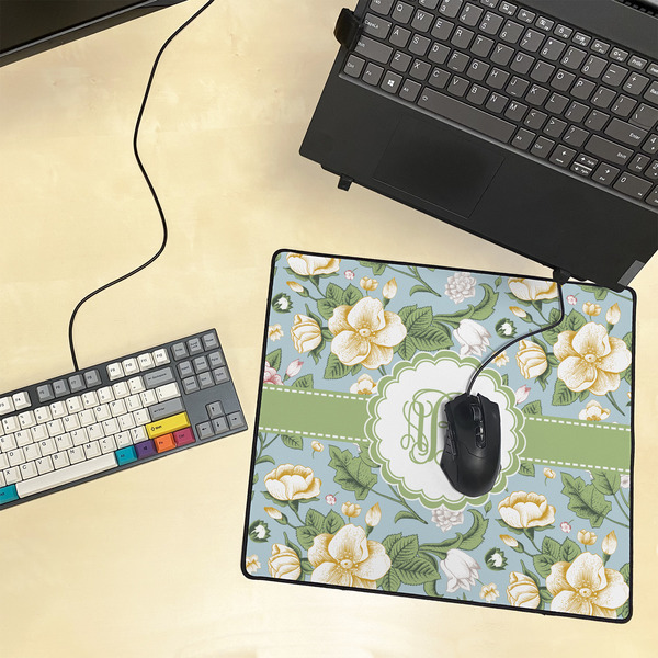 Vintage Floral Medium Gaming Mats - LIFESTYLE