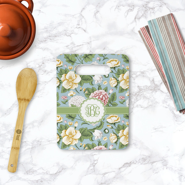 Vintage Floral Rectangle Trivet with Handle - LIFESTYLE