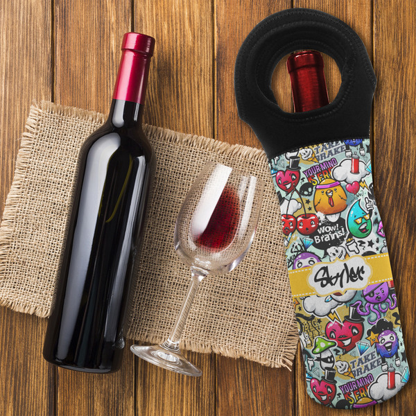 Graffiti Wine Tote Bag - FLATLAY