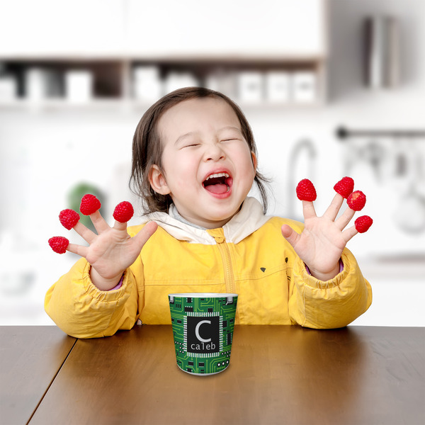 Circuit Board Kids Cup - LIFESTYLE 1 (girl)