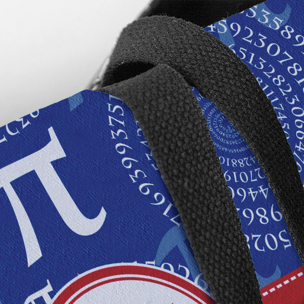 PI Closeup of Tote w/Black Handles