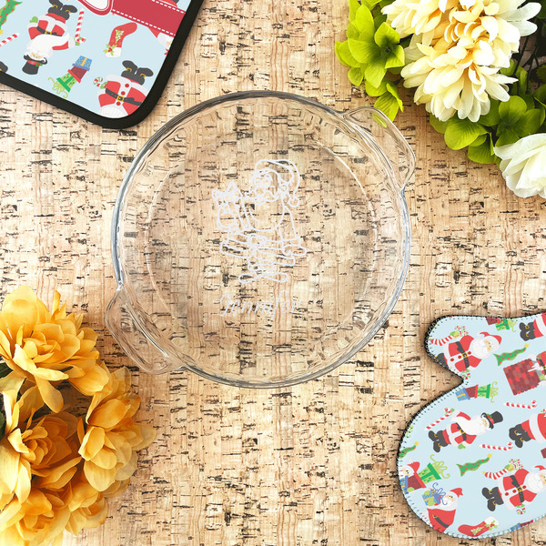 Santa and Presents Glass Pie Dish - LIFESTYLE