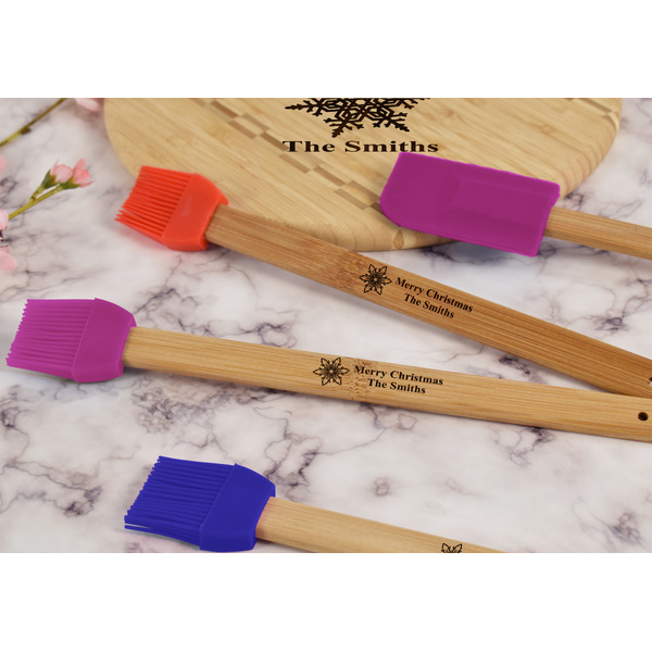 Snowflakes Silicone Brush - Purple - Lifestyle