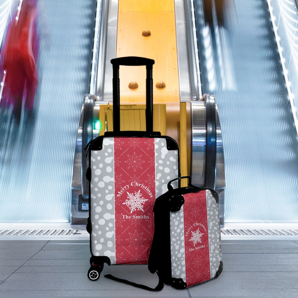 Snowflakes Suitcase Set 4 - IN CONTEXT