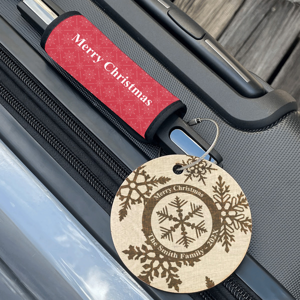 Snowflakes Wood Luggage Tags - Round - Lifestyle